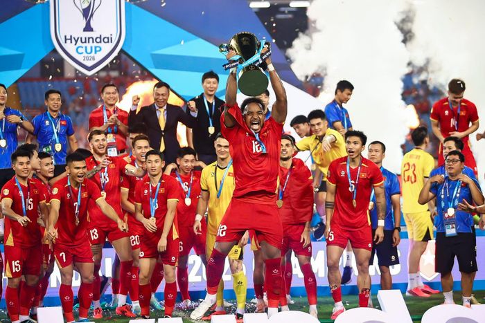 Chức vô địch ASEAN Cup 2026 giúp HLV Kim Sang-sik hình thành một bộ khung mới, đồng thời đẩy cuộc cạnh tranh vị trí ở tuyển Việt Nam lên cao hơn.
