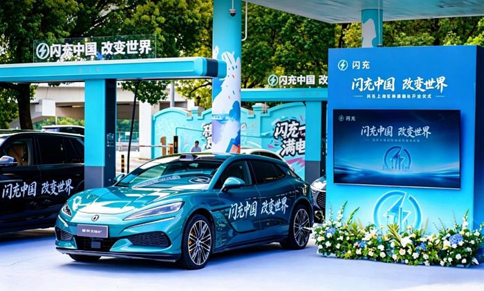 Khoảng 10.000 trạm sạc siêu nhanh đã được xây dựng tại Trung Quốc. Ảnh: BYD.