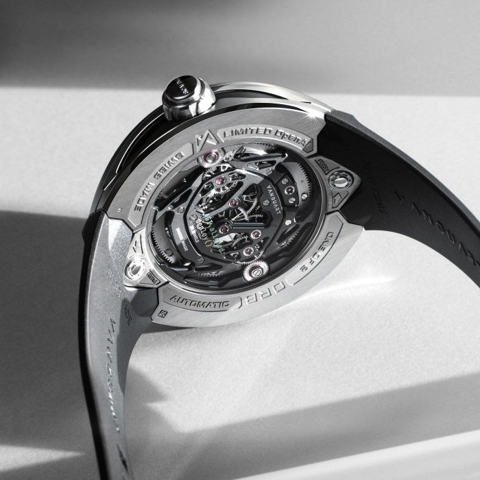 Mẫu đồng hồ khắc logo OpenAI có giá khởi điểm khoảng 180.000 USD. Ảnh: @LuxuryWatchGuy1.