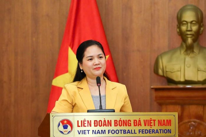 Phó Tổng Thư ký VFF Nguyễn Thanh Hà phát biểu tại buổi lễ