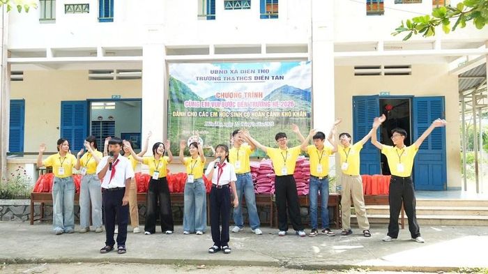 Việc sắp xếp, tinh gọn các cơ sở giáo dục được thực hiện theo nguyên tắc tạo điều kiện thuận lợi cho việc học tập của trẻ em, học sinh