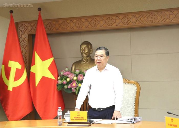 Phó Thủ tướng Thường trực Chính phủ Phạm Gia Túc nhấn mạnh yêu cầu không được để thiếu điện trong mọi tình huống, phải sản xuất đủ điện để đáp ứng cho yêu cầu phát triển - Ảnh: chinhphu.vn/Nguyễn Hoàng