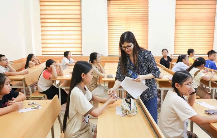 Thí sinh tham gia bài đánh giá năng lực tuyển sinh lớp 6 năm học 2026-2027. (Ảnh: THANH TÙNG)