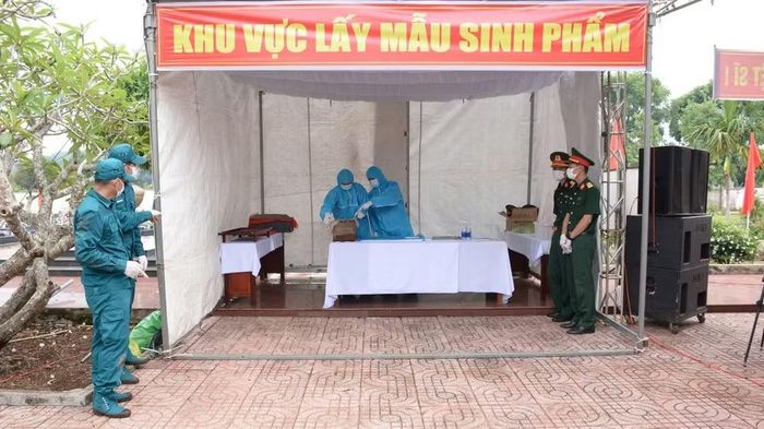 Một khu vực lấy mẫu sinh phẩm phục vụ giám định ADN - xác định danh tính liệt sĩ được thực hiện bài bản, khoa học. (Ảnh: Việt Hùng)