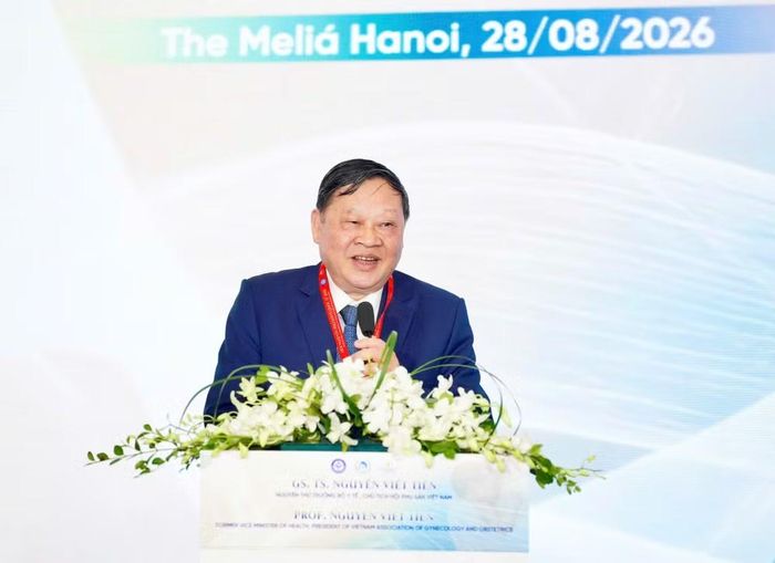 Giáo sư, Tiến sĩ, bác sĩ Nguyễn Viết Tiến, Chủ tịch Hội Phụ sản Việt Nam, nguyên Giám đốc Bệnh viện Phụ sản Trung ương đề xuất sớm có chính sách bảo hiểm y tế cho bệnh nhân hiếm muộn.