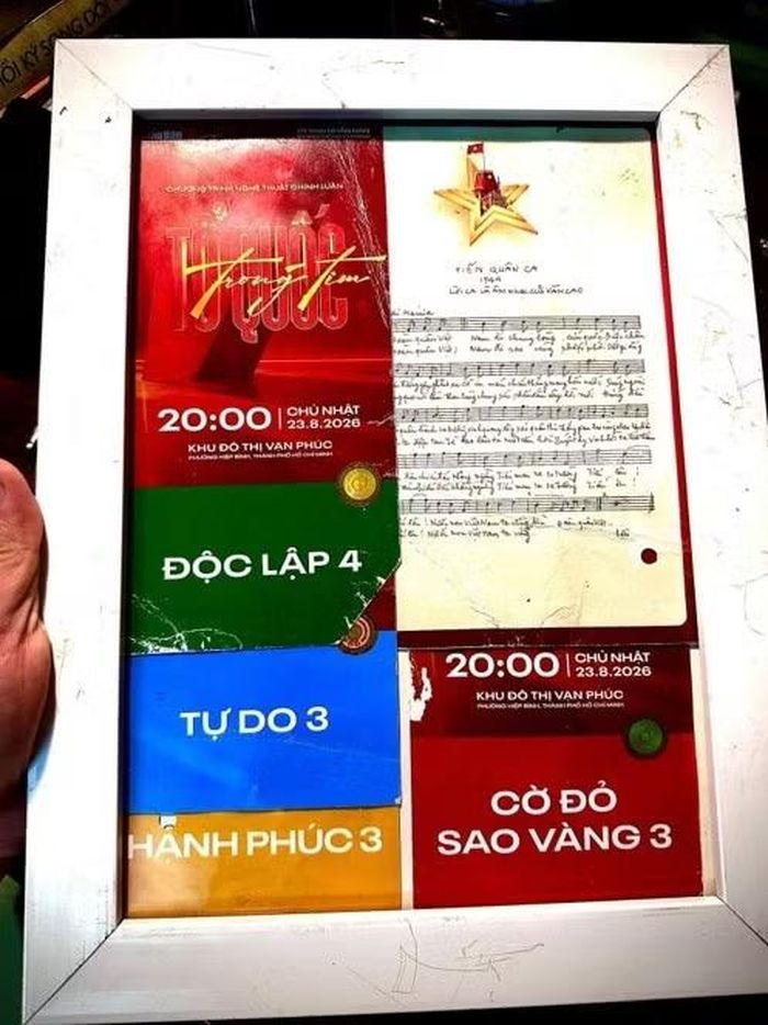 Cả 4 khu vực vé của “Tổ quốc trong tim” được xếp cùng khung hình. (Ảnh: Trần Tài)