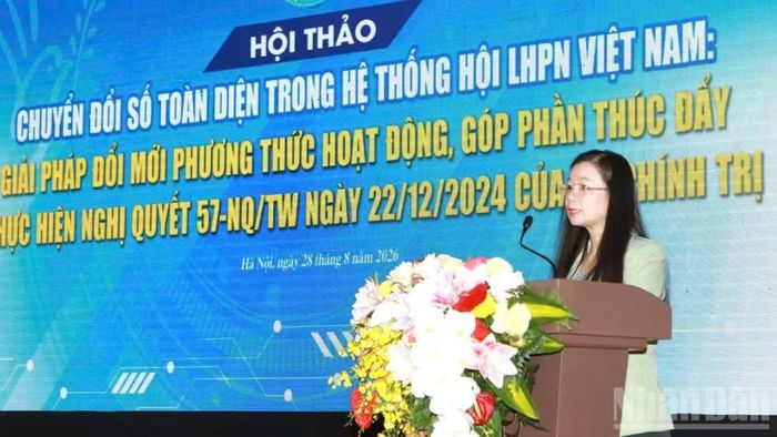 Phó Chủ tịch Hội Liên hiệp Phụ nữ Việt Nam Nguyễn Thị Thu Hiền phát biểu khai mạc.
