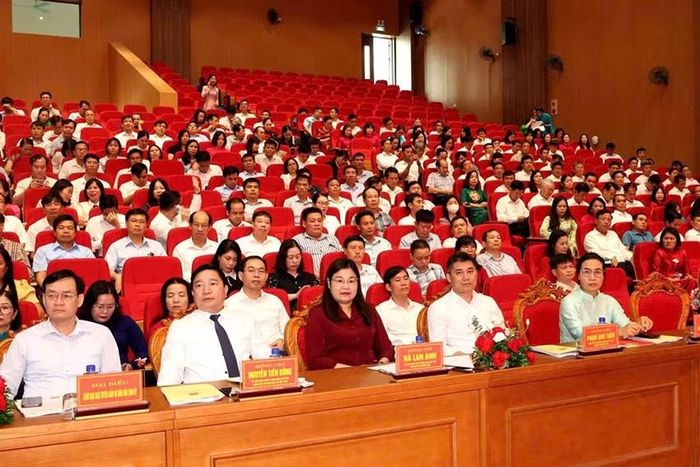Các đại biểu dự hội nghị. (Ảnh: HÀ NAM)