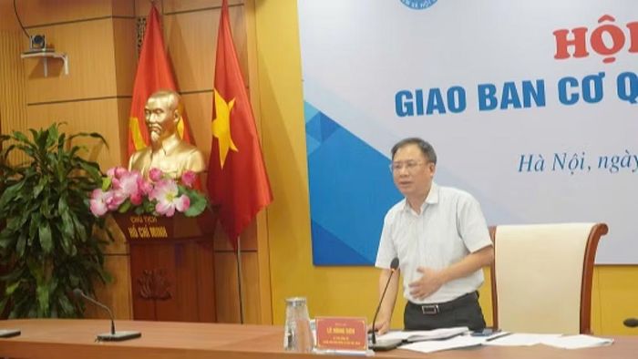 Giám đốc Bảo hiểm xã hội Việt Nam Lê Hùng Sơn phát biểu tại hội nghị. (Ảnh: nhandan.vn)