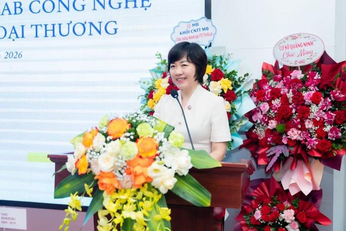  Phó giáo sư, Tiến sĩ Nguyễn Minh Hằng, Phó Hiệu trưởng Trường đại học Ngoại thương phát biểu. ﻿(Ảnh: FTU) 