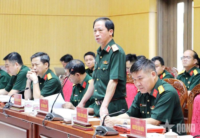  Thiếu tướng Đỗ Đình Mỹ, Phó cục trưởng Cục Tài chính, trưởng đoàn kiểm tra chủ trì hội nghị.  