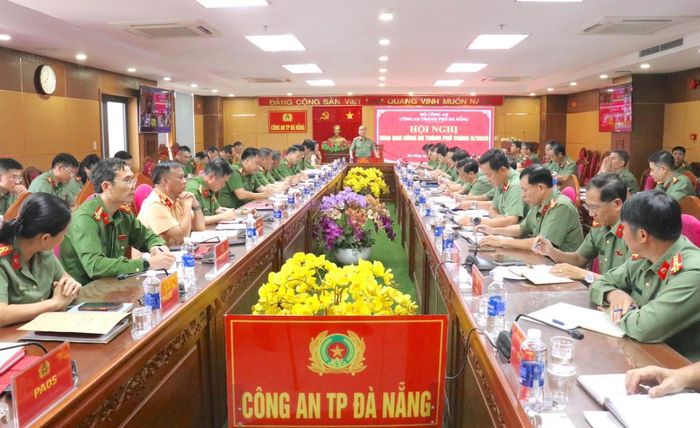 Quang cảnh hội nghị