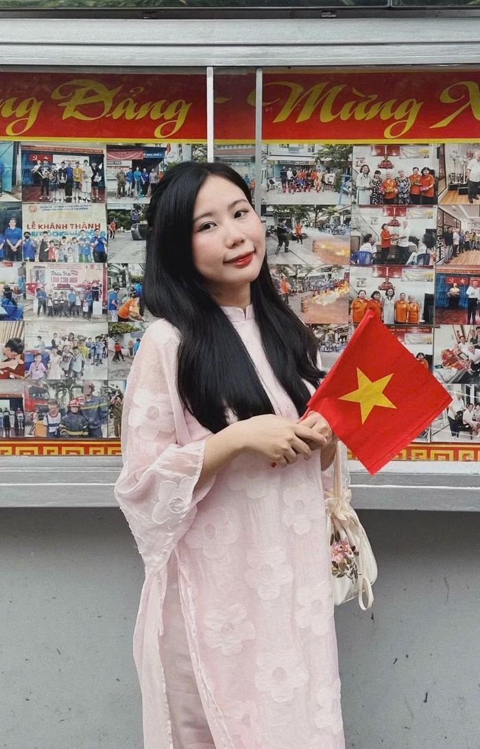La Ái Trân.