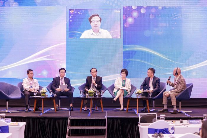  Các chuyên gia chia sẻ về gánh nặng bệnh tật nếu mắc cúm ở người cao tuổi 