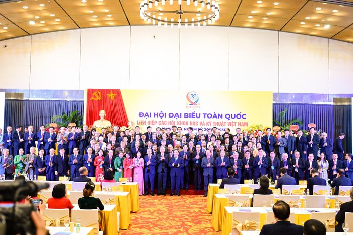  Ban Chấp hành VUSTA khóa IX, nhiệm kỳ 2026-2031 ra mắt. Ảnh: ĐỖ TRUNG 