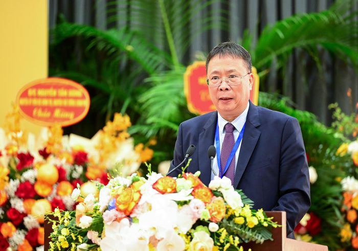  GS-VS Châu Văn Minh thay mặt Ban Chấp hành VUSTA phát biểu nhận nhiệm vụ. Ảnh: ĐỖ TRUNG 