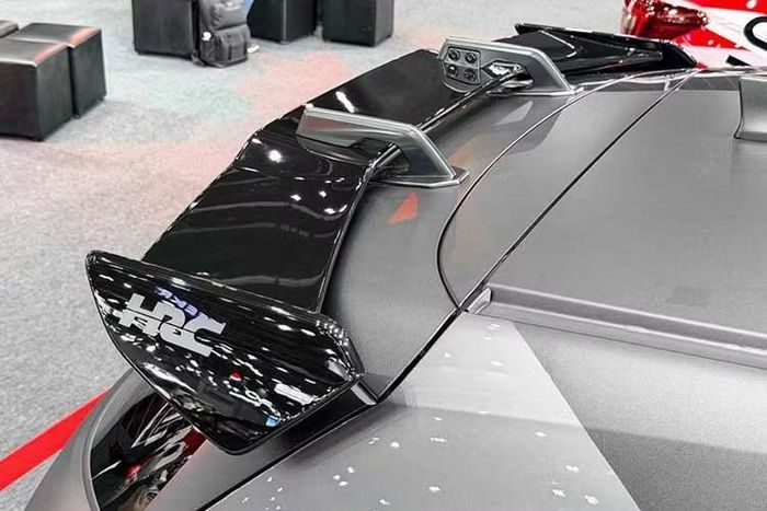 Thương hiệu HRC sẽ dần đảm nhận vai trò kế thừa gói nâng cấp Modulo quen thuộc, mang đến hình ảnh hiện đại và gắn liền với di sản đua xe thể thao của hãng.