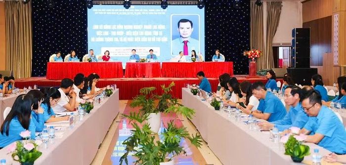 Toàn cảnh Tọa đàm.