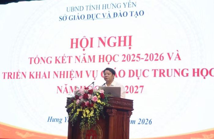 Ông Nguyễn Ngọc Hà - Phó Giám đốc Sở GD&ĐT Hưng Yên phát biểu tại hội nghị.