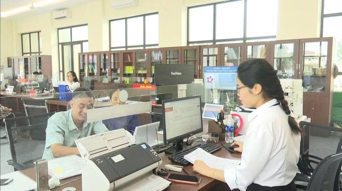 Giờ làm việc tại Trung tâm phục vụ hành chính công xã Xuân Lãng, tỉnh Phú Thọ.