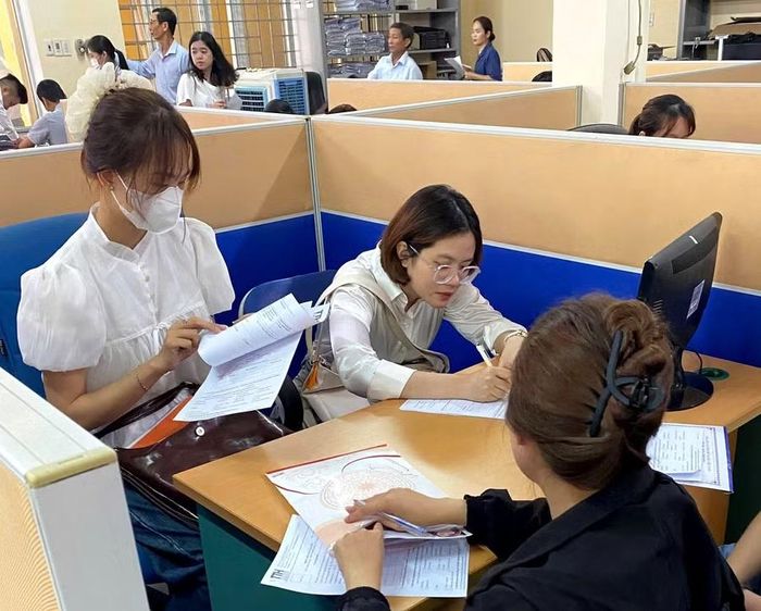 Việc thu thập, cập nhật thông tin thị trường lao động được Trung tâm DVVL TP Huế làm rất kỹ ở các khâu nhằm nắm bắt xu thế cung - cầu lao động.