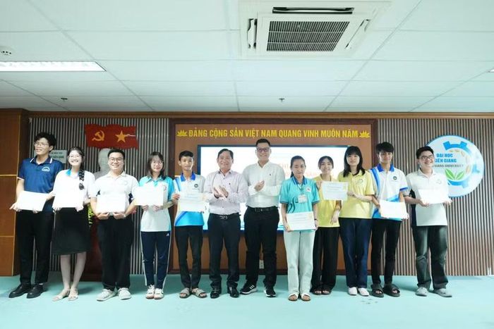Những ý tưởng gắn với nông nghiệp, giáo dục, du lịch, thực phẩm và công nghệ xanh đã tạo nên một vòng thi sôi nổi.