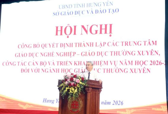 Ông Phạm Đồng Thụy - Giám đốc Sở GD&ĐT Hưng Yên phát biểu tại hội nghị.