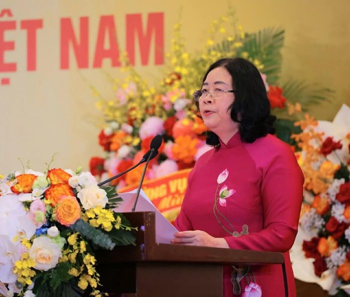 Ủy viên Bộ Chính trị, Chủ tịch Ủy ban Trung ương MTTQ Việt Nam Bùi Thị Minh Hoài phát biểu tại Đại hội. (Ảnh: L.H)