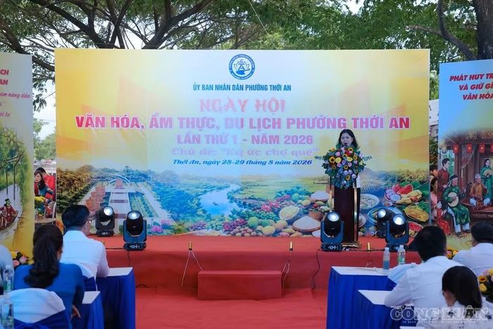 Bà Võ Thị Mộng Thu, Ủy viên Ban Thường vụ Đảng ủy, Phó Chủ tịch UBND phường Thới An