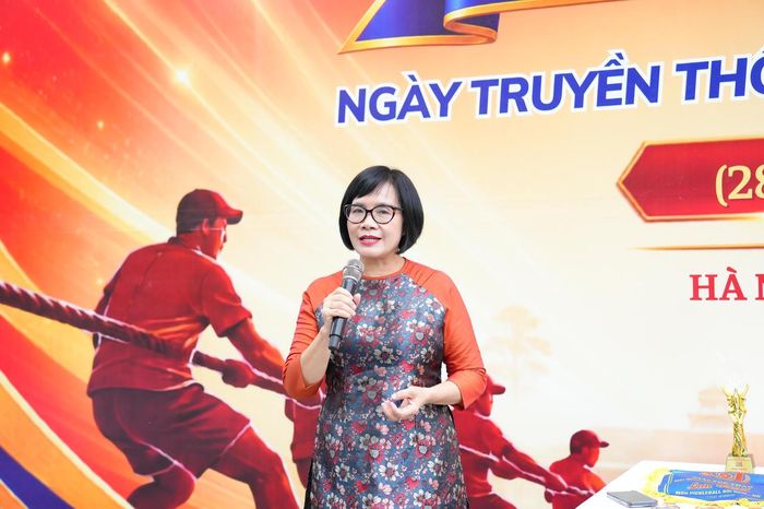 Thứ trưởng Đặng Hoàng Oanh phát biểu