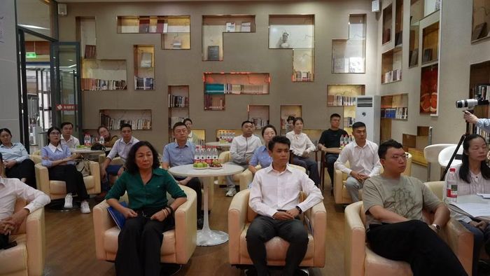 Tại buổi đối thoại, các đại biểu thanh niên hai nước đã được xem bộ phim AI ngắn gồm 08 tập về Lưỡng quốc tướng quân Nguyễn Sơn và hành trình của ông trong cuộc Vạn lý Trường Chinh của Đảng Cộng sản Trung Quốc.