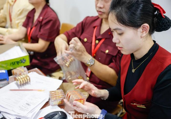 Giá vàng trong nước giảm ngày thứ 3 liên tiếp.