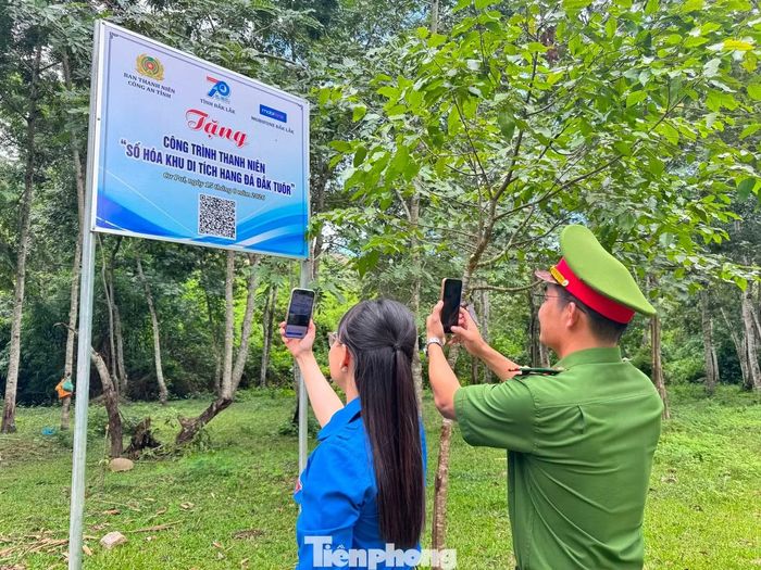 Công trình thanh niên số hóa khu di tích hang đá Đắk Tuôr.