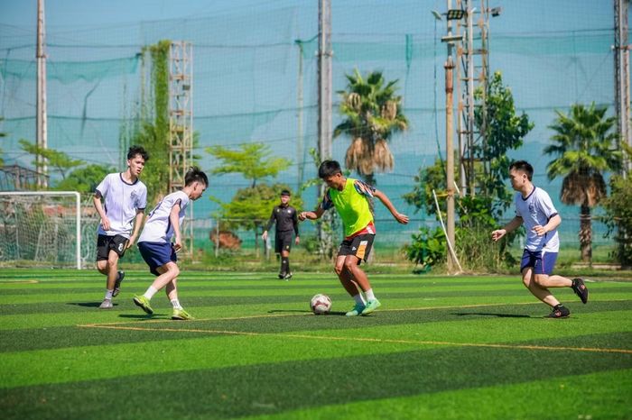Bên cạnh giải thưởng tập thể, Ban tổ chức cũng vinh danh các cá nhân nổi bật ở hạng mục Cầu thủ xuất sắc nhất, Thủ môn xuất sắc nhất và Vua phá lưới.