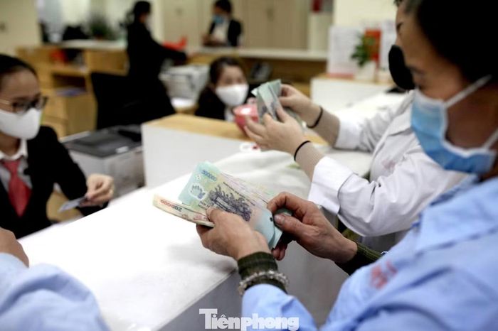 Dịp Quốc khánh 2/9, nhiều doanh nghiệp có chính sách thưởng, tặng quà cho người lao động.