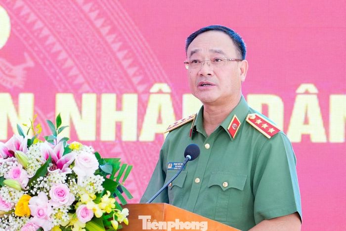 Thứ trưởng Bộ Công an Phạm Thế Tùng phát biểu tại buổi lễ.