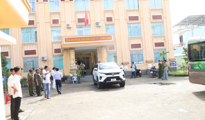 TAND khu vực 4 - Vĩnh Long, nơi diễn ra phiên xét xử. 