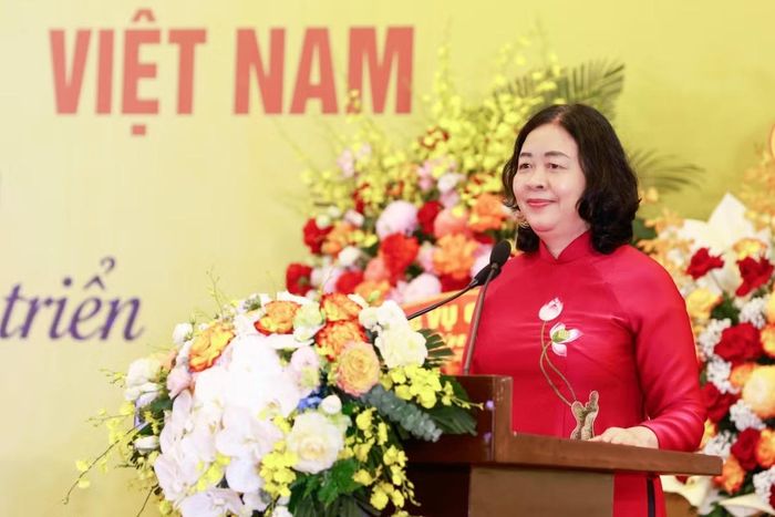 Chủ tịch Ủy ban Trung ương Mặt trận Tổ quốc Việt Nam Bùi Thị Minh Hoài nhấn mạnh, trí thức nói chung và trí thức lĩnh vực khoa học, công nghệ nói riêng là vốn quý của dân tộc.