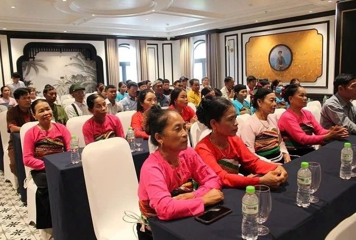 Việc phê chuẩn Bộ chữ dân tộc Mường nhằm phục vụ nghiên cứu, sưu tầm, bảo tồn và phát huy tiếng nói, chữ viết của dân tộc Mường.