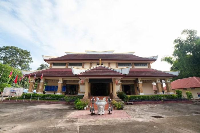 Toàn cảnh Khu di tích tưởng niệm Chủ tịch Hồ Chí Minh tại Udon Thani, Thái Lan. (Ảnh: PV/Vietnam+)