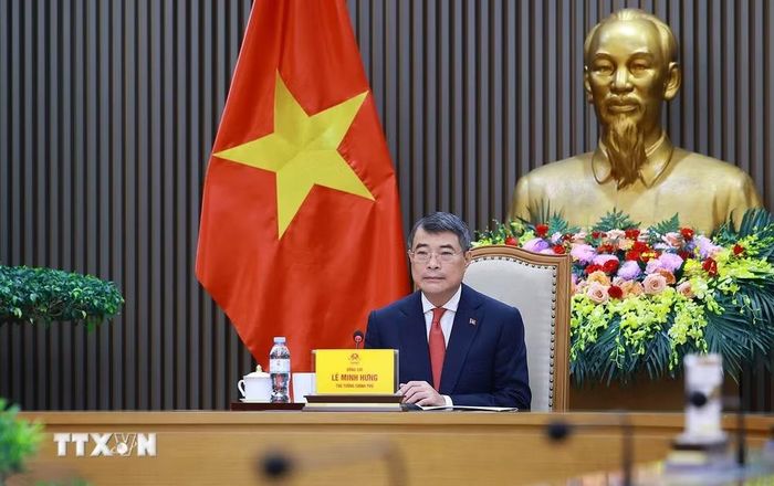 Thủ tướng Lê Minh Hưng điện đàm với Thủ tướng Đức Friedrich Merz. (Ảnh: Dương Giang/TTXVN)