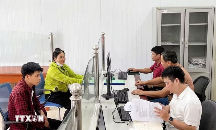 Trung tâm Phục vụ Hành chính công tại tỉnh Lào Cai. (Ảnh: Đinh Thùy/TTXVN)