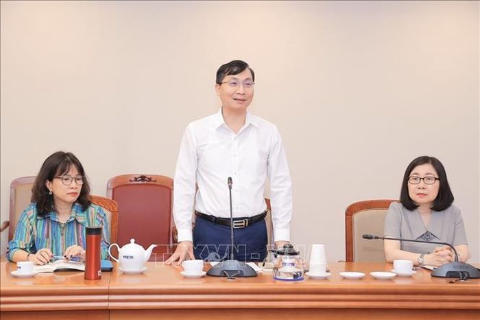 Tổng Biên tập Báo điện tử VietnamPlus (TTXVN) Trần Tiến Duẩn phát biểu. Ảnh: Minh Quyết/TTXVN