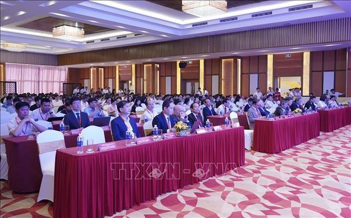 Các đại biểu dự hội nghị.