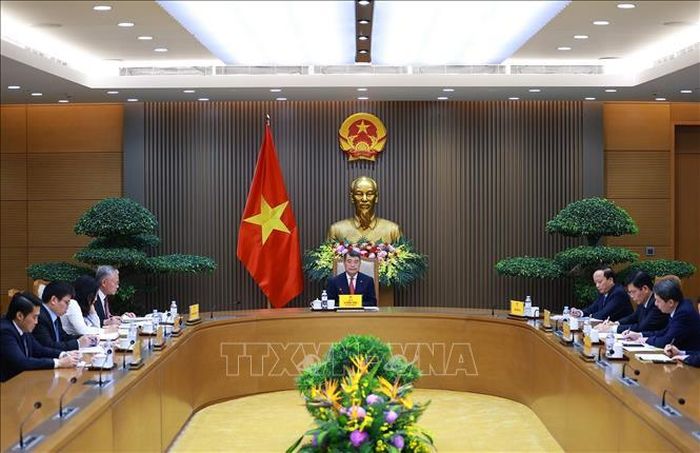 Thủ tướng Lê Minh Hưng điện đàm với Thủ tướng Đức Friedrich Merz. Ảnh: Dương Giang/TTXVN