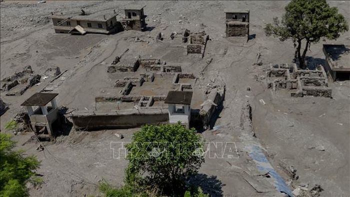Khu vực bị tàn phá do thảm họa lũ quét và sạt lở ở Nuwakot, Nepal. Ảnh: THX/TTXVN phát