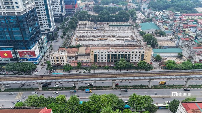 Khu đất rộng 36.105 m2 tại 277 Nguyễn Trãi (thuộc quận Thanh Xuân cũ, nay là phường Khương Đình, Thành phố Hà Nội) của Công ty cổ phần Giầy Thượng Đình đã được lên kế hoạch chuyển đổi thành tổ hợp căn hộ, văn phòng và trường học.