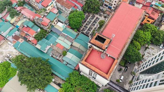 Qua kiểm tra có 9 lô đất trống đang có tình trạng bị một số hộ dân sử dụng làm kho tạm thời, nơi ở. Thanh tra Chính phủ xác định nguyên nhân do các lô đất nằm xen kẽ trong khu dân cư gây khó khăn cho công tác quản lý của Học viện.