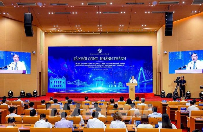 Toàn cảnh lễ khởi công, khánh thành các dự án, công trình tiêu biểu chào mừng kỷ niệm 81 năm Quốc khánh 2/9. Ảnh: Trung Nguyên - TTXVN