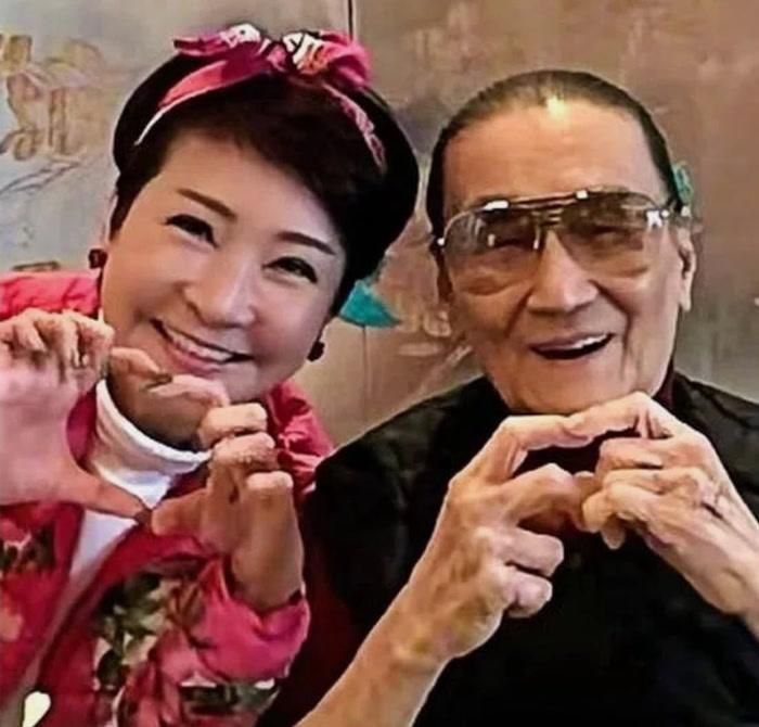 Địch Ba Lạp và Tạ Hiền.